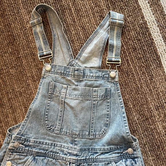 Women’s Denim Overalls - Picture 2 of 8